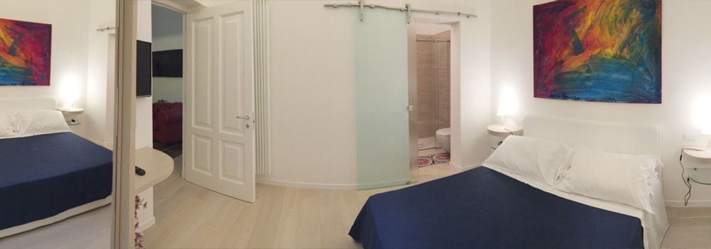 La Finestra Sul Convitto B&B Lecce Kültér fotó