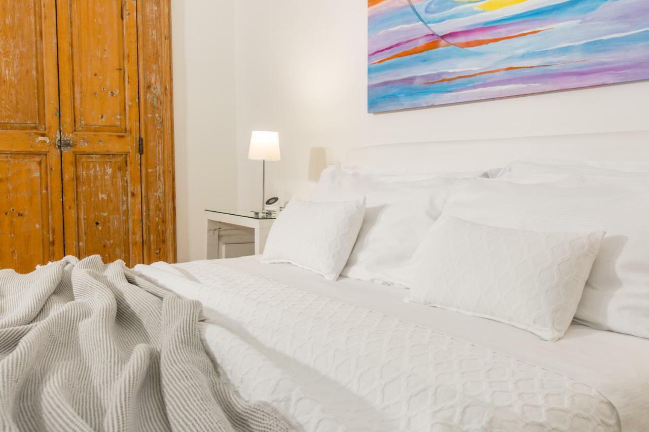La Finestra Sul Convitto B&B Lecce Kültér fotó