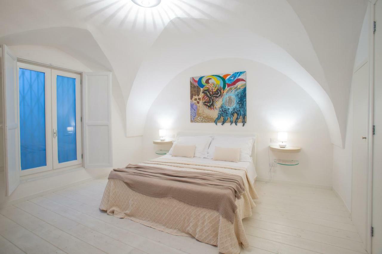 La Finestra Sul Convitto B&B Lecce Kültér fotó